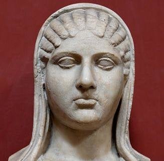 Olimpia, la ambición rubia griega