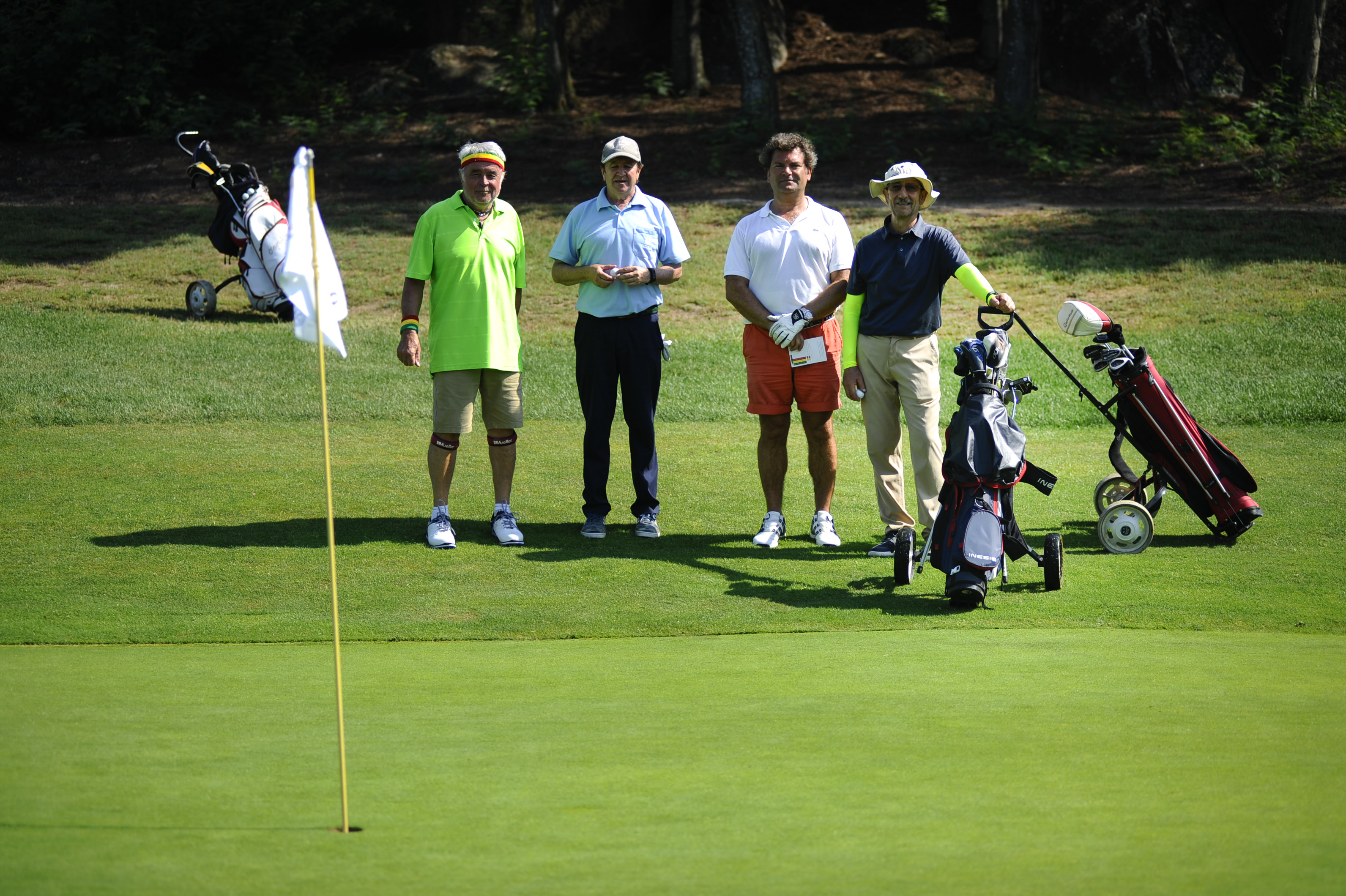 Ourense 24/6/20
Torneo golf en montealegre
Andrew,Enrique,Javier,J.Luis


Fotos Martiño Pinal