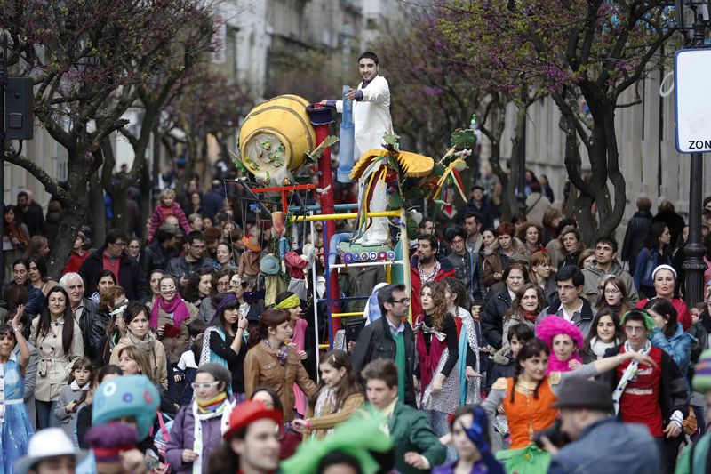 Ourense. 12-04-13. Local. Desfile da Miteu.
Foto: Xesús Fariñas