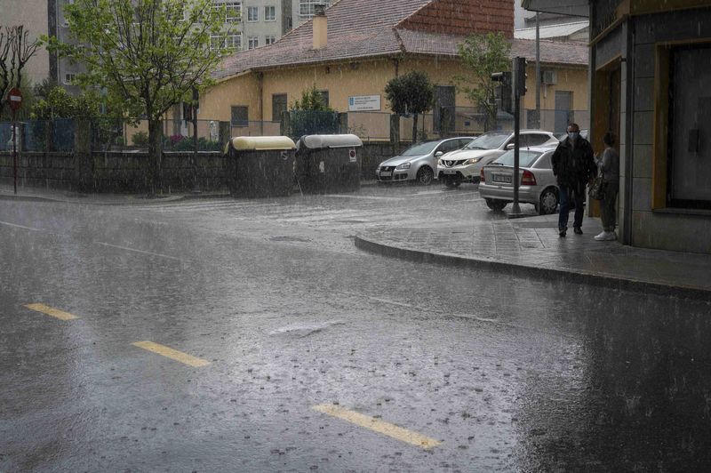 Ourense 9/4/21
Día de lluvias tormentosas en Ourense

Fotos Martiño Pinal