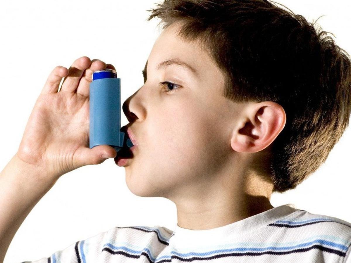 Errores frecuentes al usar el inhalador con los niños